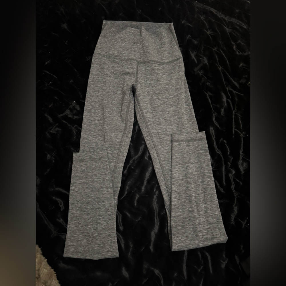 Gray High-Waisted Leggings with Pockets (lululemon)